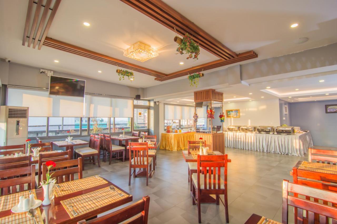 Botahtaung Hotel Yangon Exterior photo